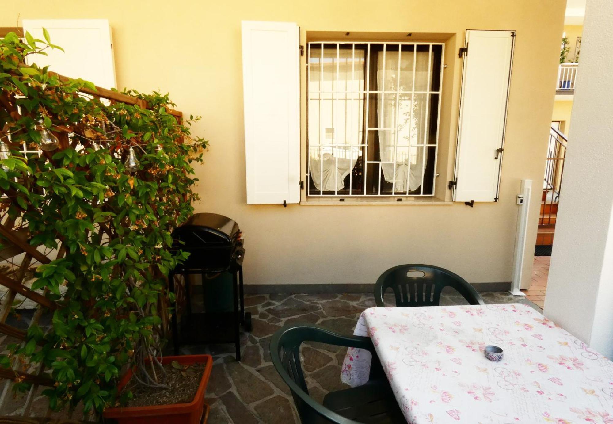 Casa Vacanze Sabrina Polpenazze del Garda Zewnętrze zdjęcie